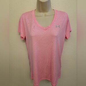 EUC Under Armour Ladies Loose Fit Heat Gear Short Sleeve T-Shirt